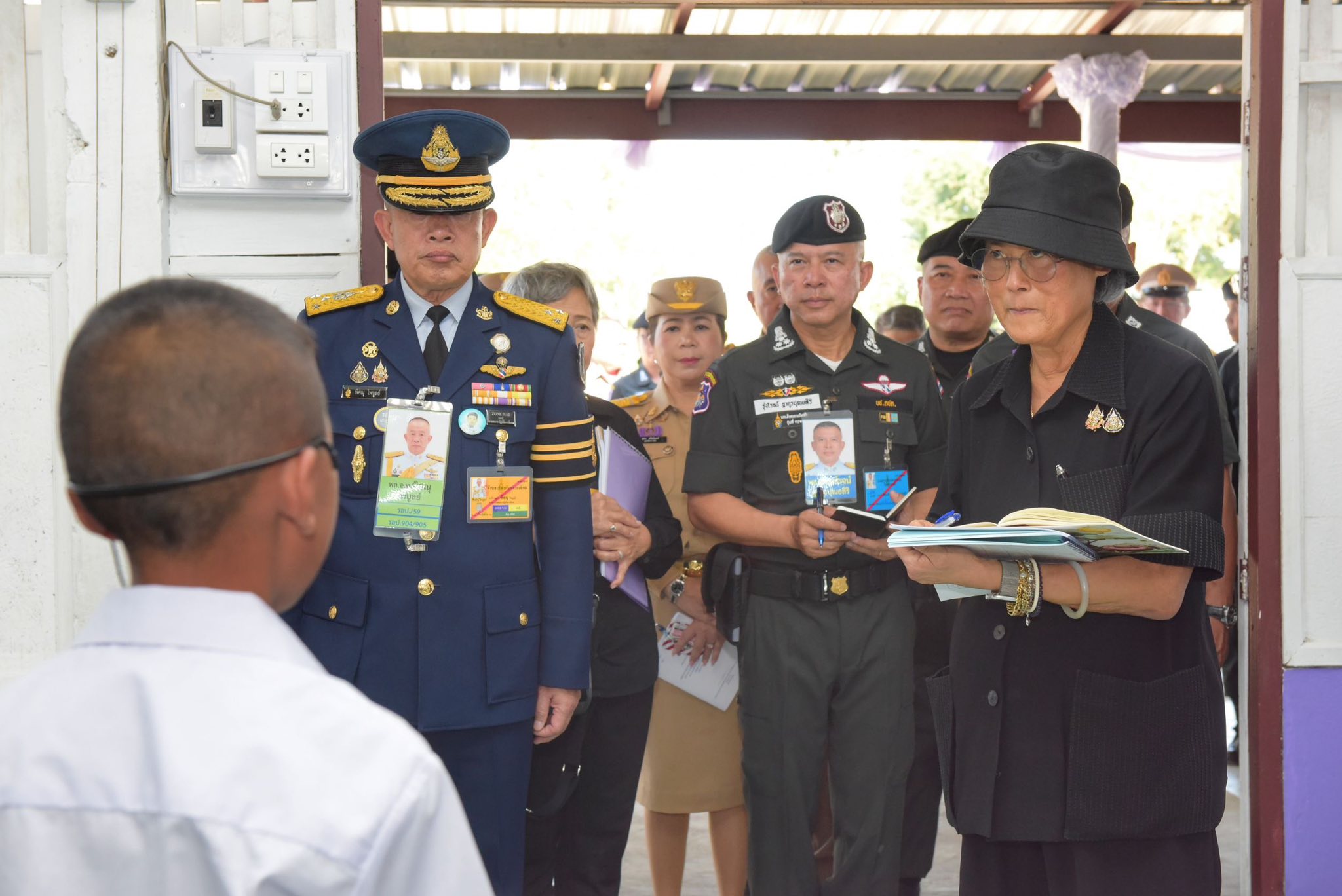 วันพุธที่ 3 ธันวาคม 2568 เวลา 09.45 น. สมเด็จพระกนิษฐาธิราชเจ้า กรมสมเด็จพระเทพรัตนราชสุดา ฯ สยามบรมราชกุมารี เสด็จพระราชดำเนินไปทรงติดตามการดำเนินงานโครงการพัฒนาเด็กและเยาวชนในถิ่นทุรกันดาร ตามพระราชดำริ ณ โรงเรียนตำรวจตระเวนชายแดนประชารัฐบำรุง1 อำเภออรัญประเทศ จังหวัดสระแก้ว