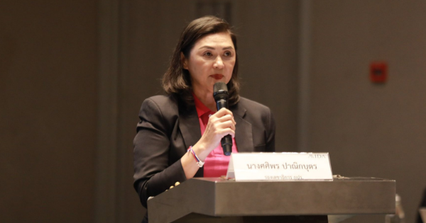  รองเลขาธิการ กปร. เป็นประธานพิธีเปิดโครงการฝึกอบรม “ครูหญ้าแฝก” รุ่นที่ 2 เพื่อเพิ่มประสิทธิภาพผู้ปฏิบัติงานในโครงการพัฒนาและรณรงค์การใช้หญ้าแฝกอันเนื่องมาจากพระราชดำริ