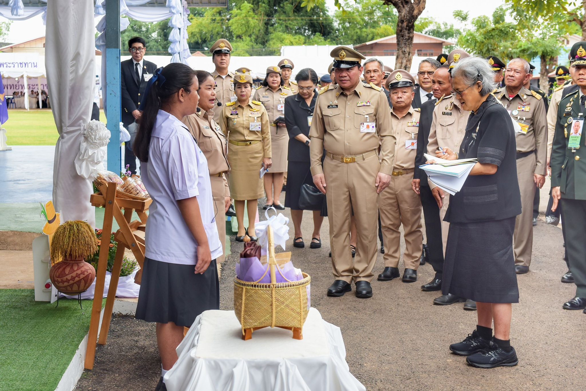 วันอังคารที่ 18 พฤศจิกายน 2568 เวลา 10.23 น. สมเด็จพระกนิษฐาธิราชเจ้า กรมสมเด็จพระเทพรัตนราชสุดา ฯ สยามบรมราชกุมารี เสด็จพระราชดำเนินไปทรงเยี่ยมและทอดพระเนตรความก้าวหน้าการดำเนินงานโครงการ โรงเรียนในโครงการตามแนวพระราชดำริ “ด้วยรักและห่วงใย” ในพระราชูปถัมภ์